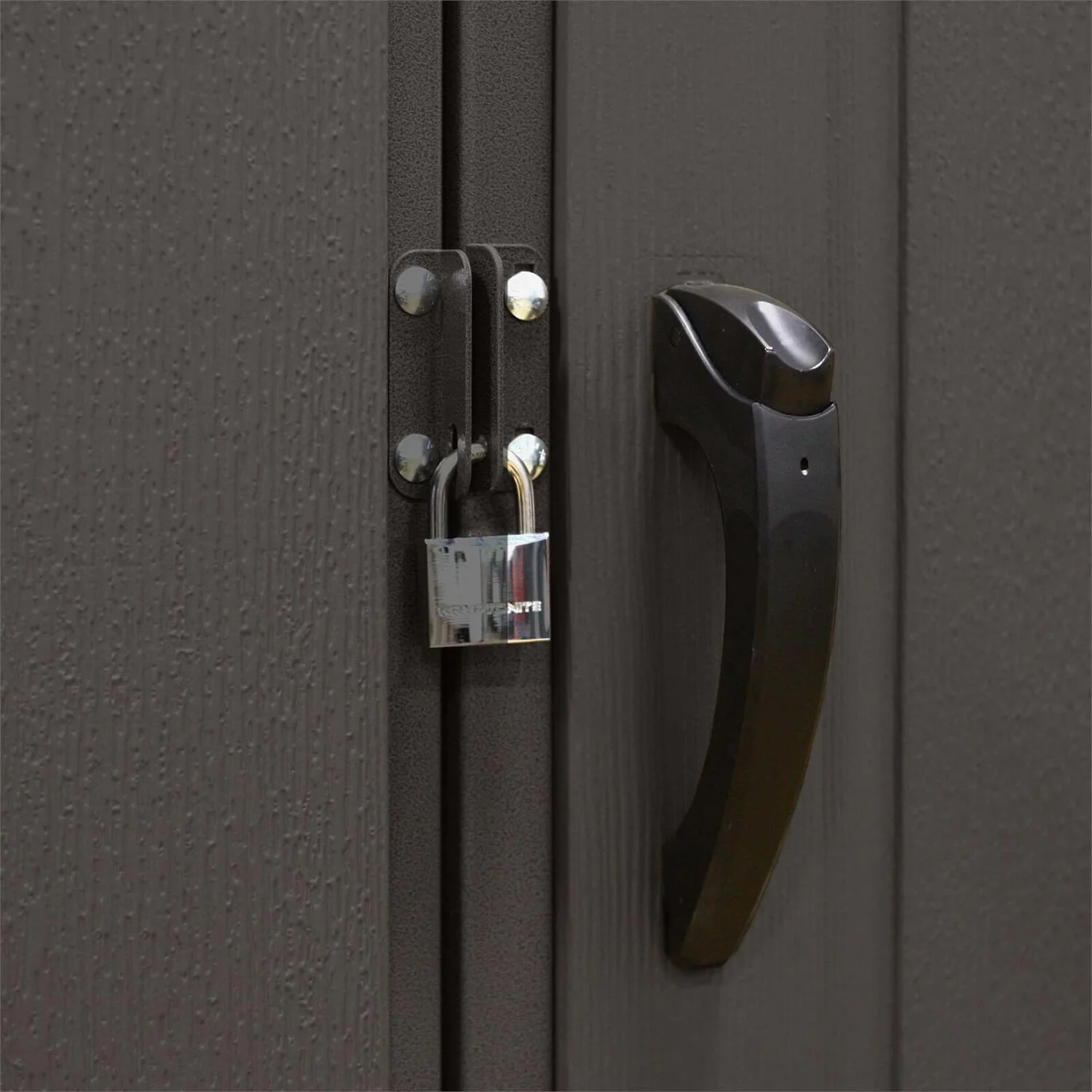 Lifetime 11x21 Ft Outdoor Storage Shed - Image 6