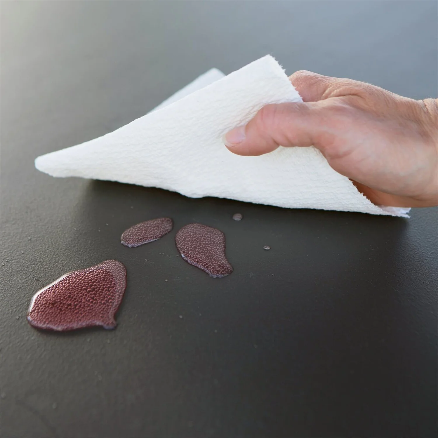 Lifetime Heavy Duty 492L Outdoor Deck Box - Carbonized Gray - Image 7