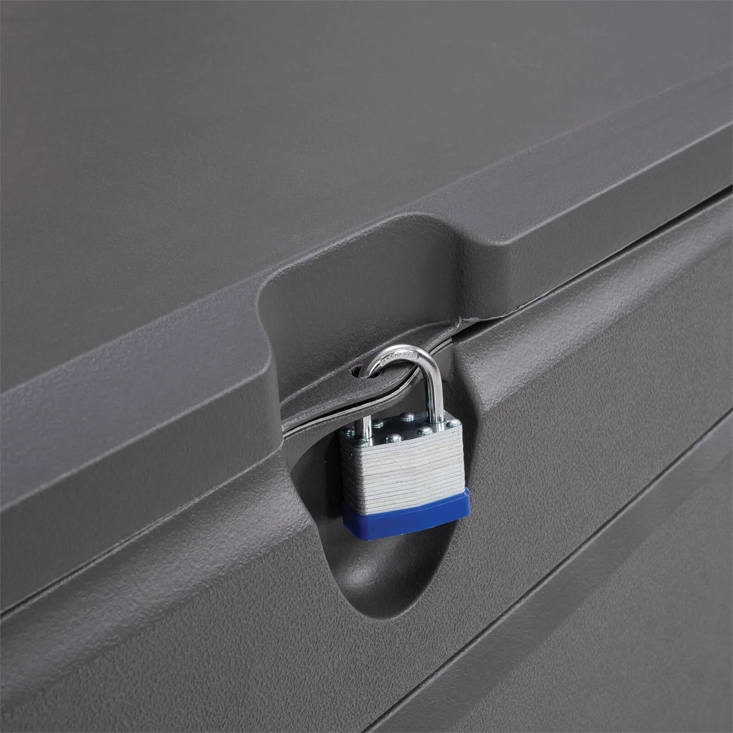 Lifetime Heavy Duty 492L Outdoor Deck Box - Carbonized Gray - Image 4