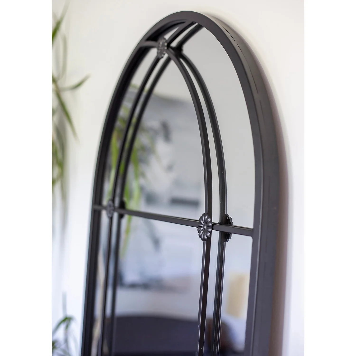 Arundel Outdoor Garden Mirror - 100cm - Image 3