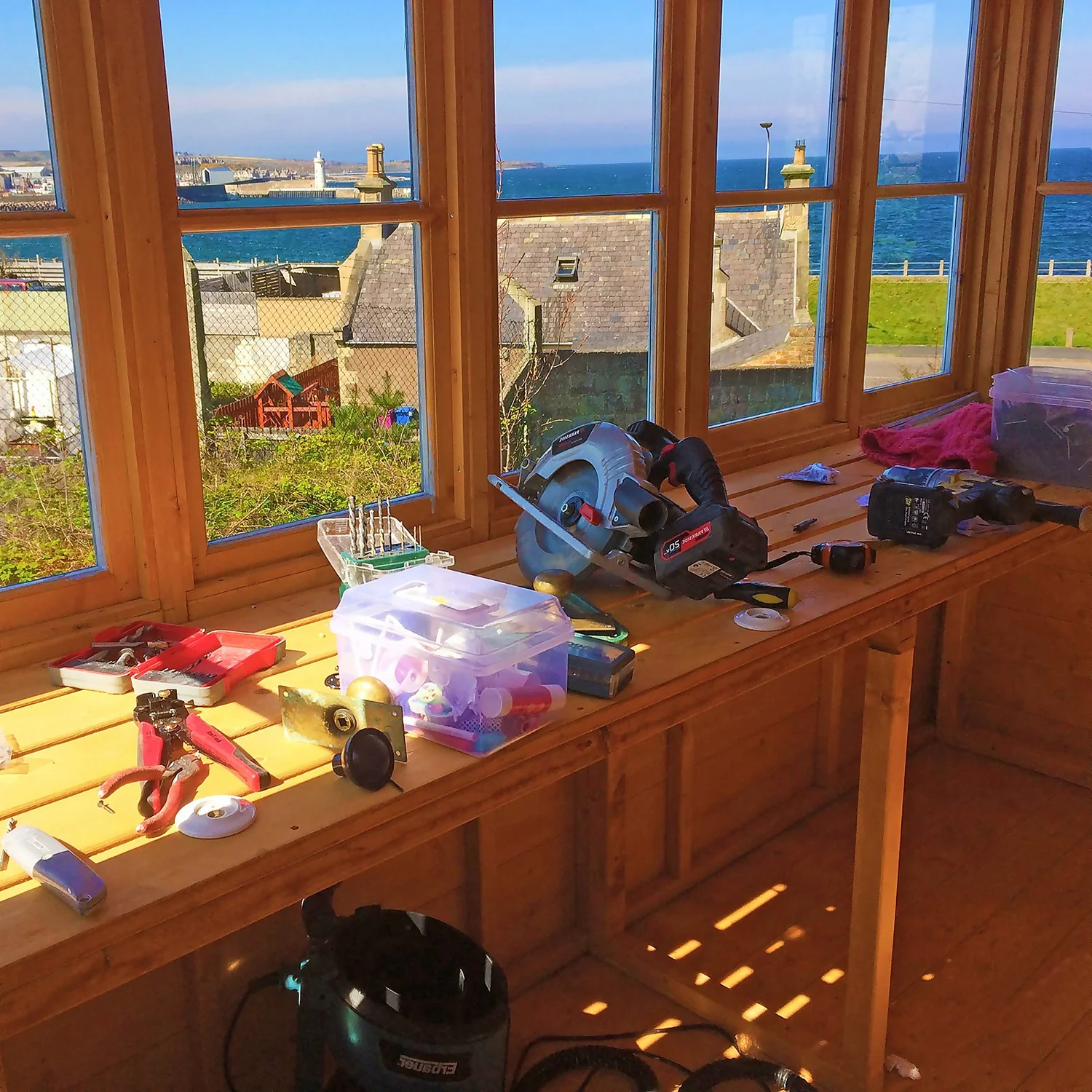 Shire 8 X 6ft Sun Pent Shed - Including Installation - Image 7