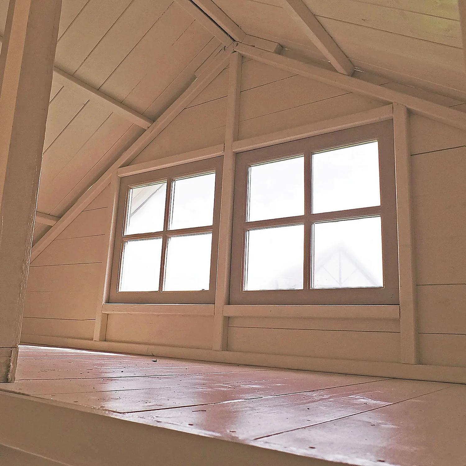 Shire 8 X 10ft Lodge Kids Wooden Playhouse - Image 2