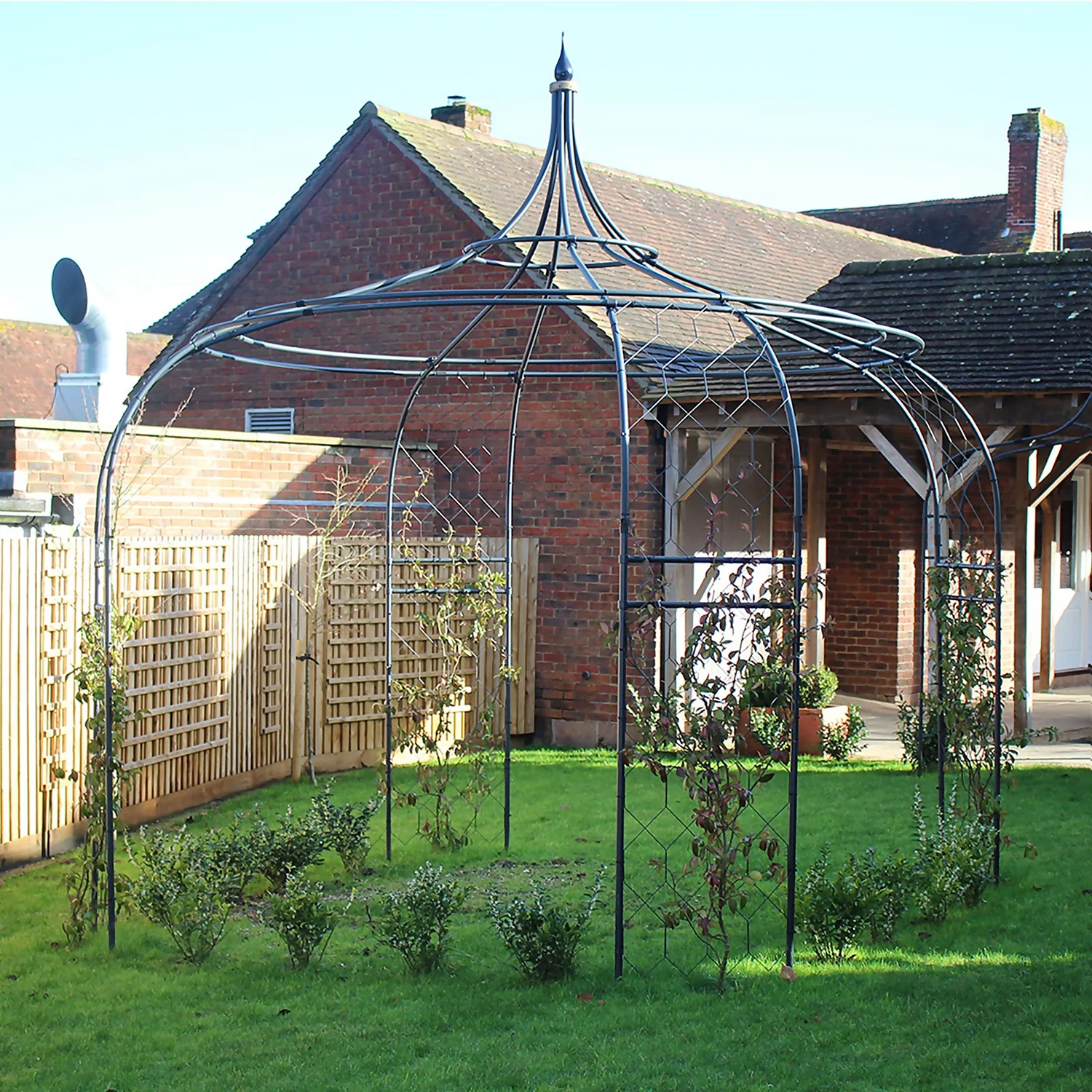 Agriframes Gothic Gazebo - (H)2.5 X (Diameter)1.5 M - Black - Image 2