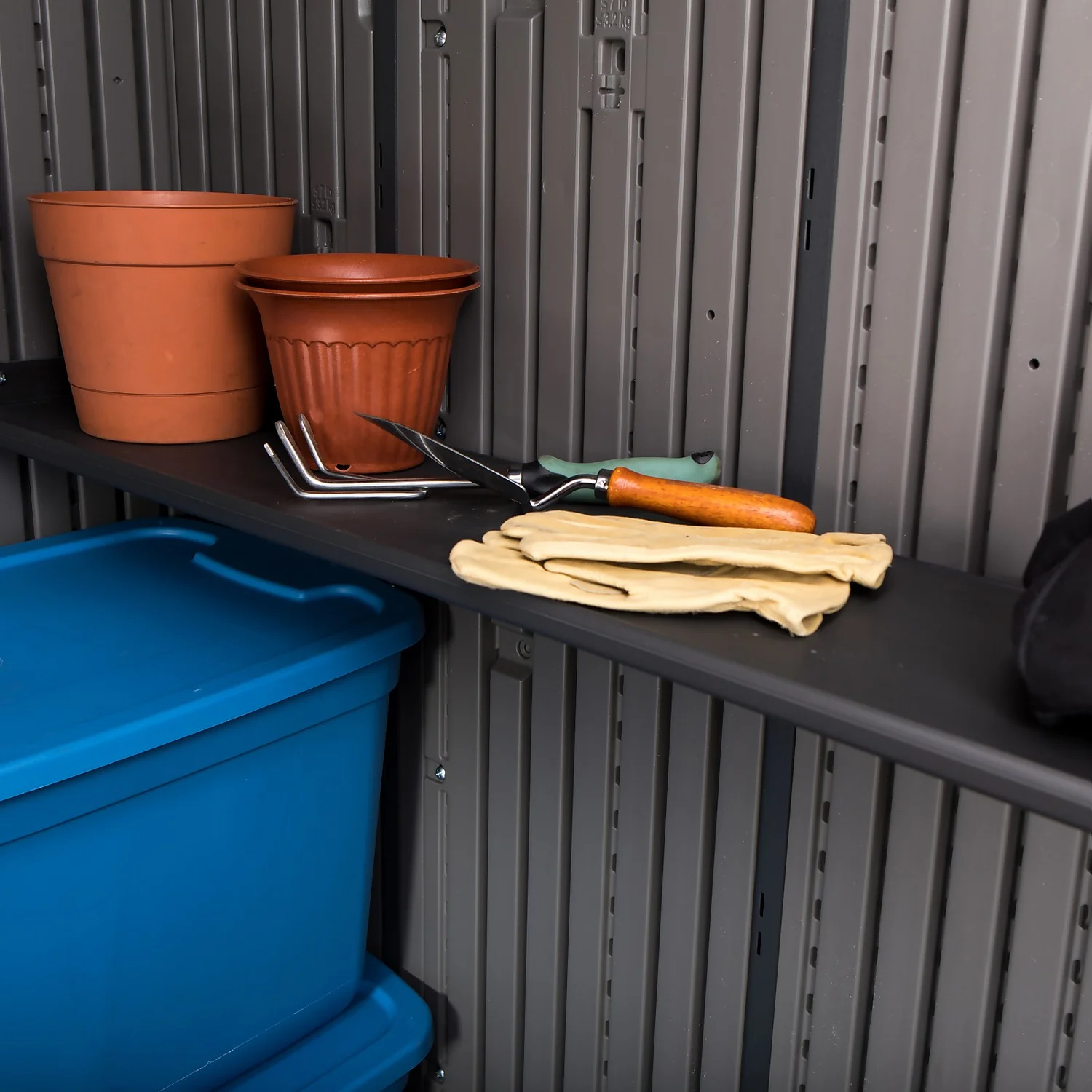 Lifetime Plastic Outdoor Storage Shed - 8x10ft - Image 6