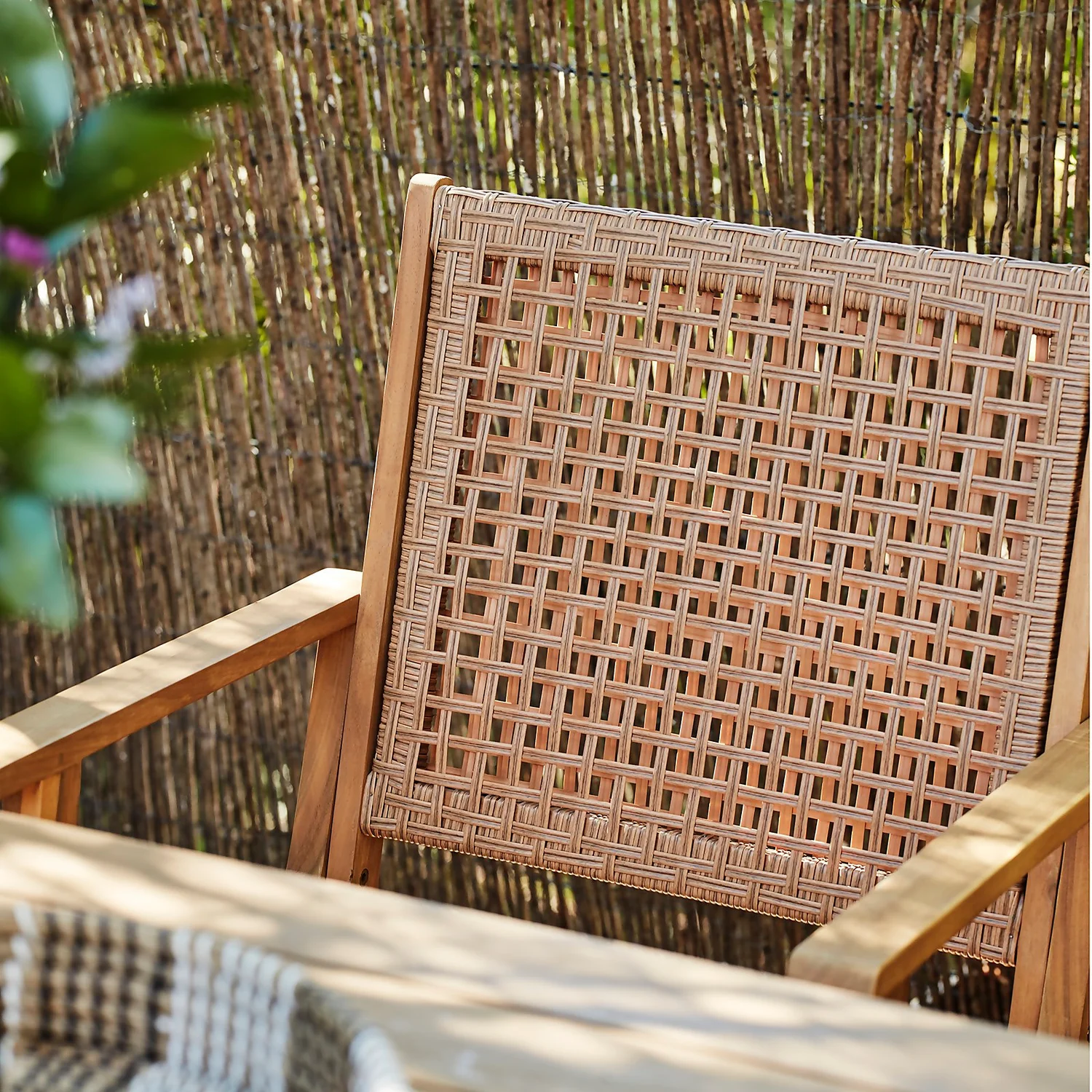 Miri 6 Seater Wooden Garden Dining Set - Image 9